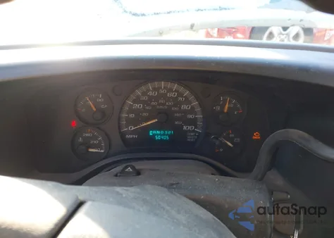 2005 Chevrolet Express из США, поврежденный, VIN 1GCGG25V851102318